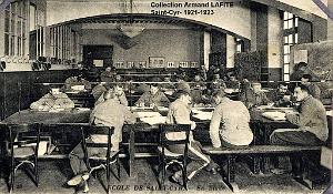 -LAFITE A- Saint Cyr- 1921 a1923- 008